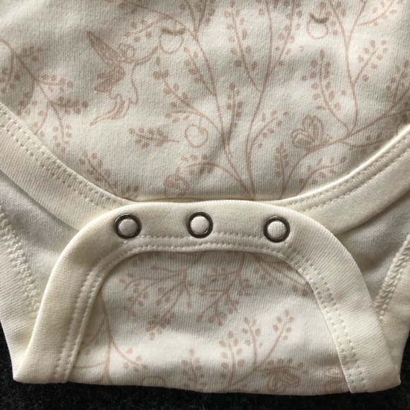 Pehr puff sleeve one piece 12-18 months and 6-12 months - Picture 3 of 7